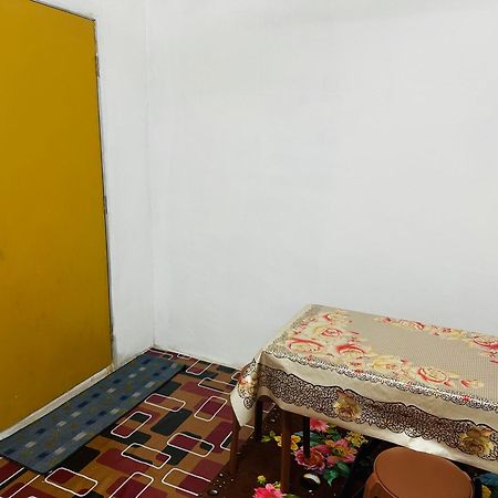 Wann Homestay 80C Kaki Bukit Екстериор снимка