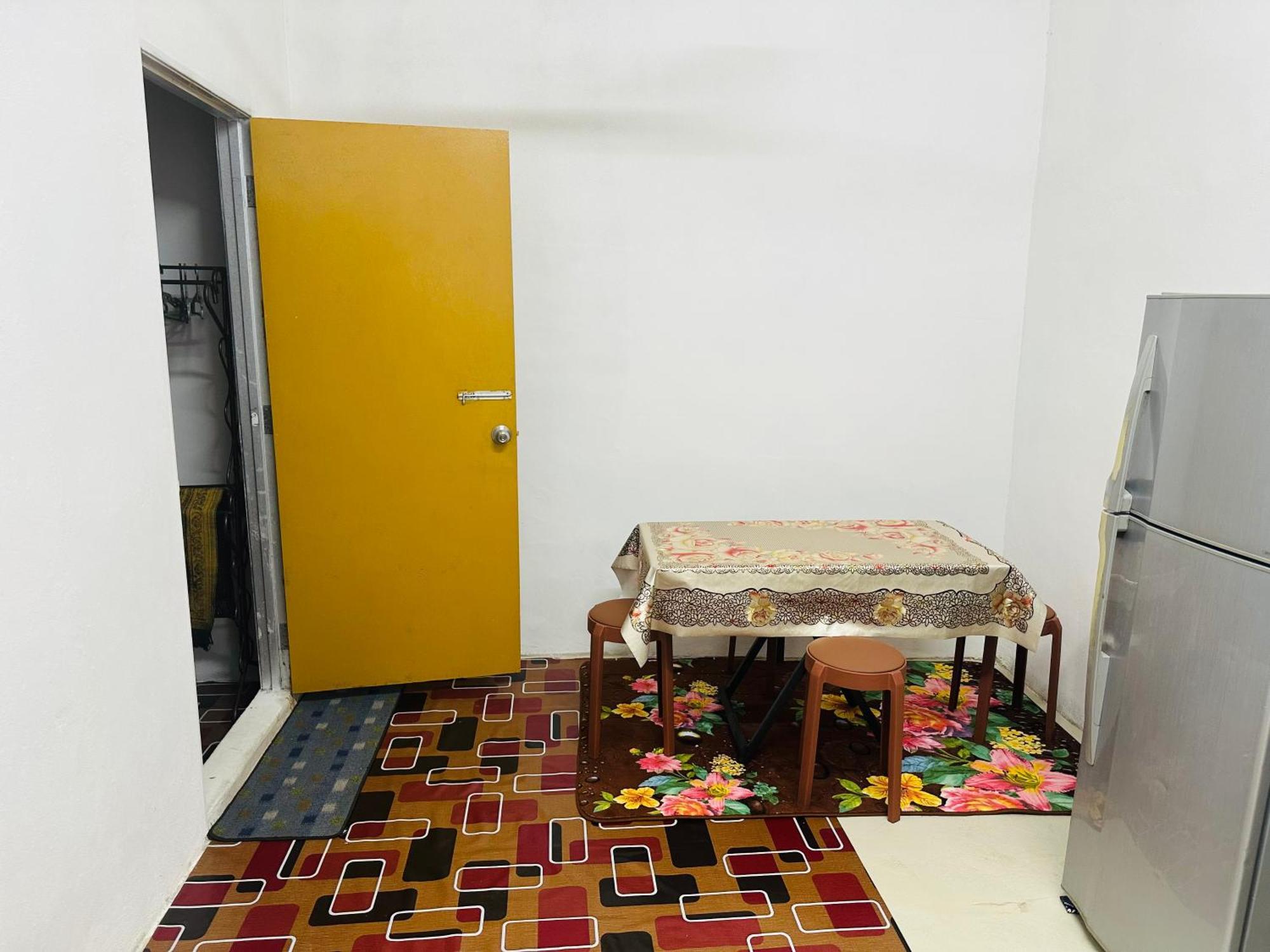 Wann Homestay 80C Kaki Bukit Екстериор снимка